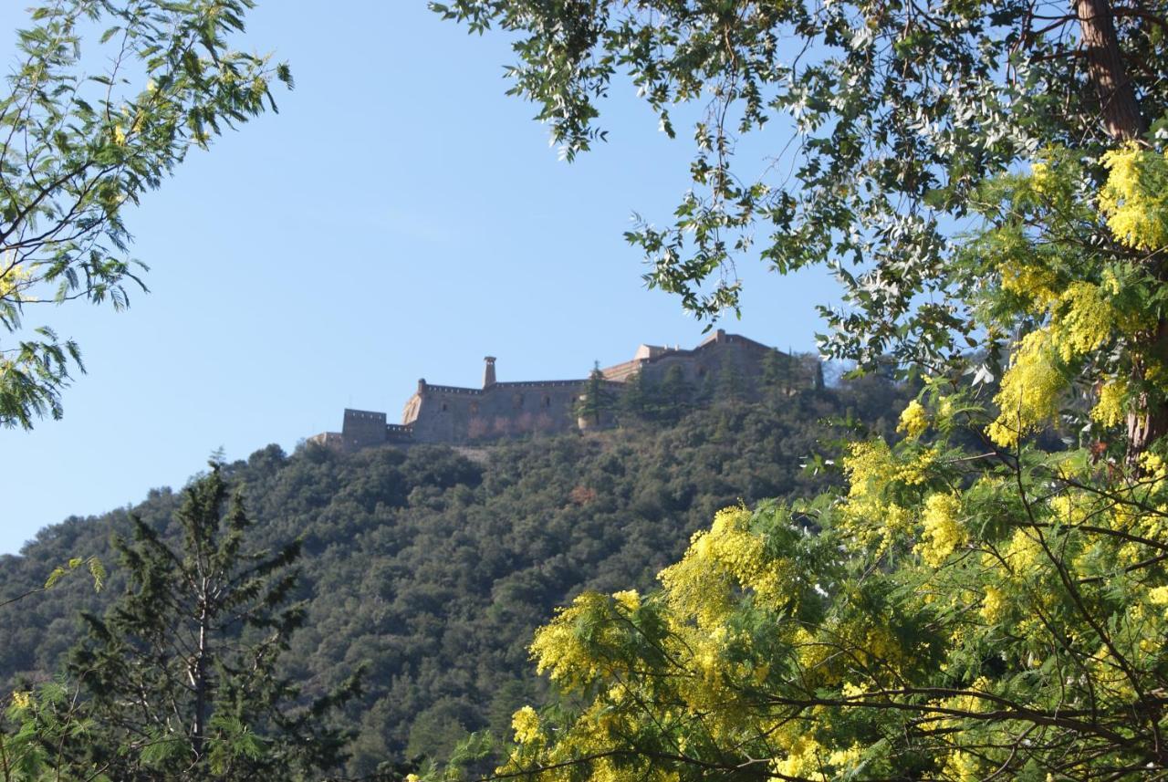 A L'Ombre Du Fort Fuilla Kültér fotó